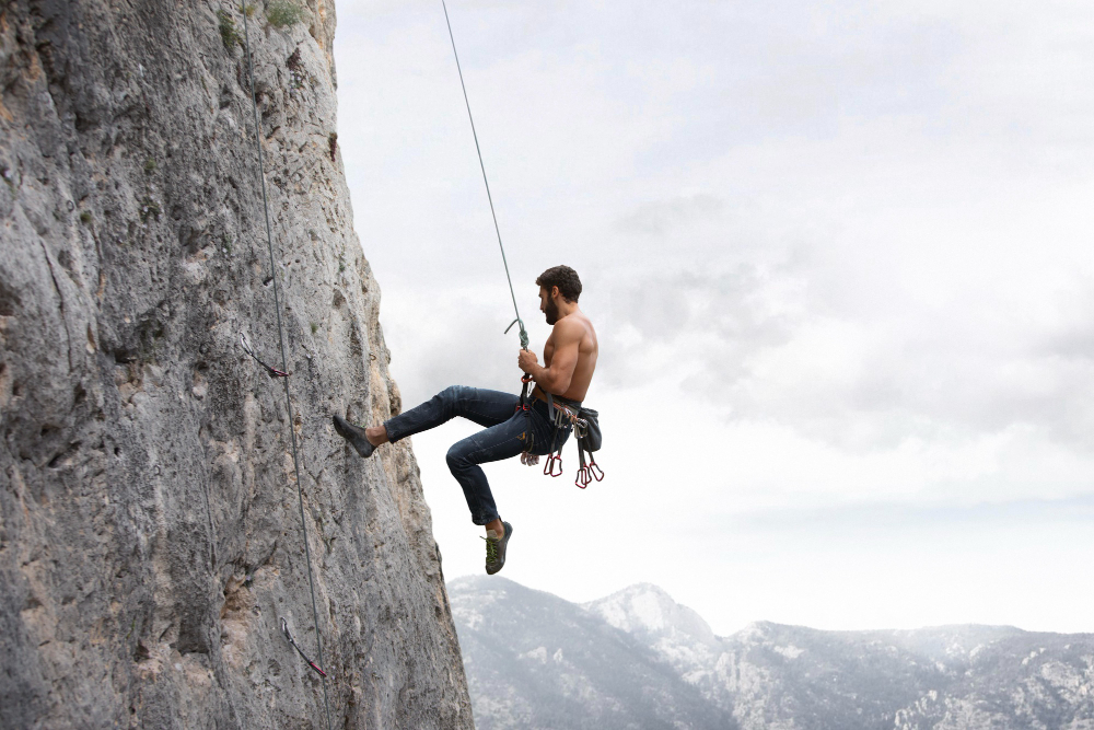 Seguro para Aventura: Proteo Essencial para Esportes Radicais